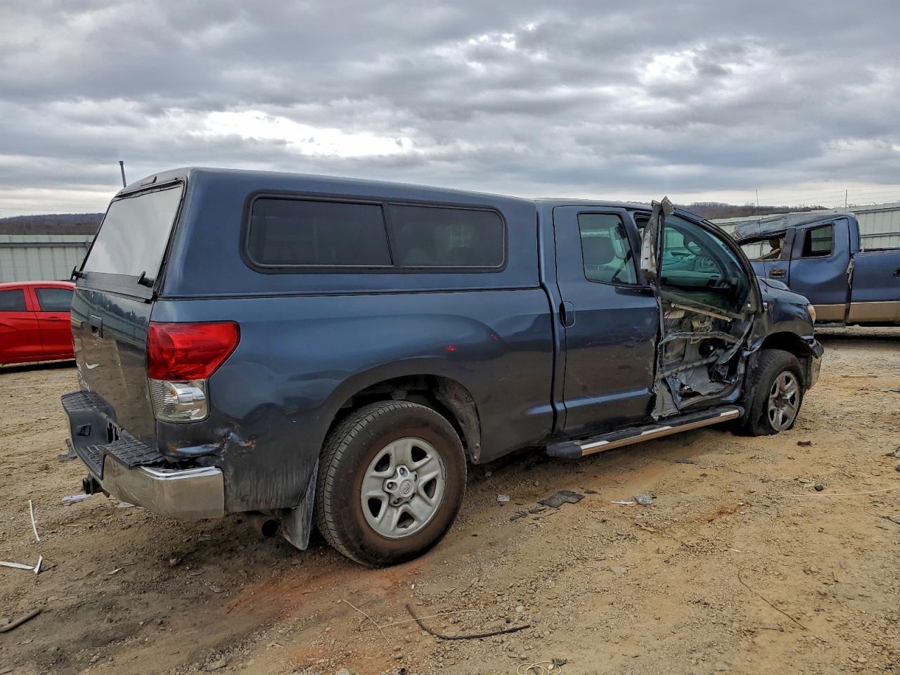 2009 Toyota Tundra Double Cab - Image 3