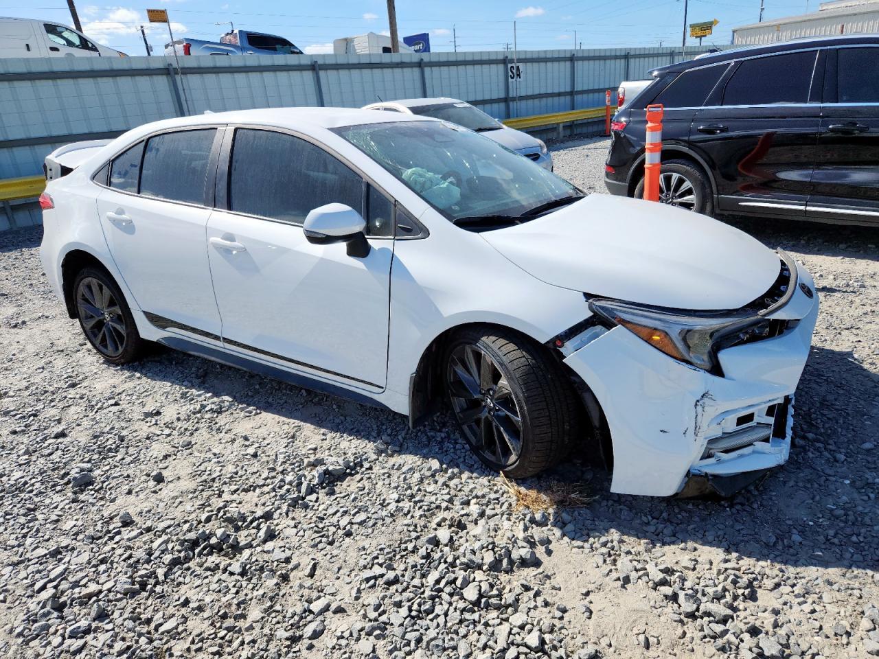 2026 Toyota Corolla Se - Фото 4