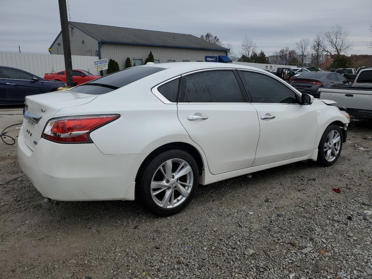 2014 Nissan Altima 2.5 - Фото 3