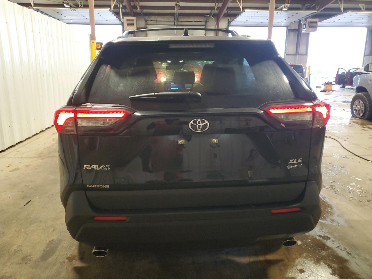 2025 Toyota Rav4 Xle Premium - Image 6