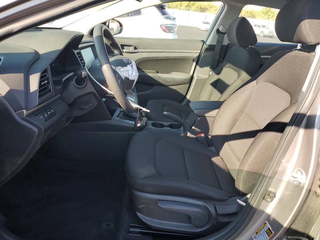 2020 Hyundai Elantra Sel - Фото 7