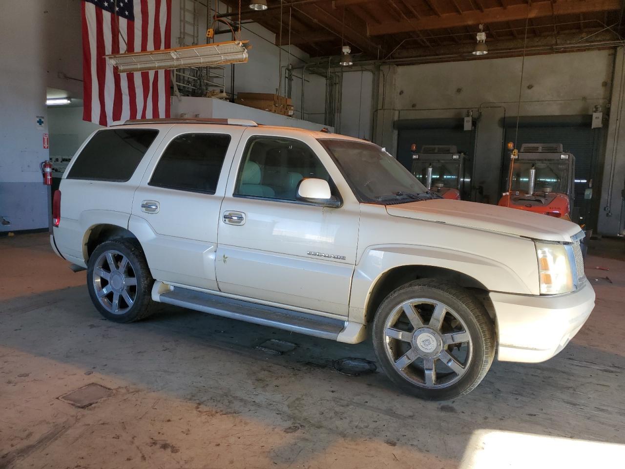 2003 Cadillac Escalade Luxury - Фото 4