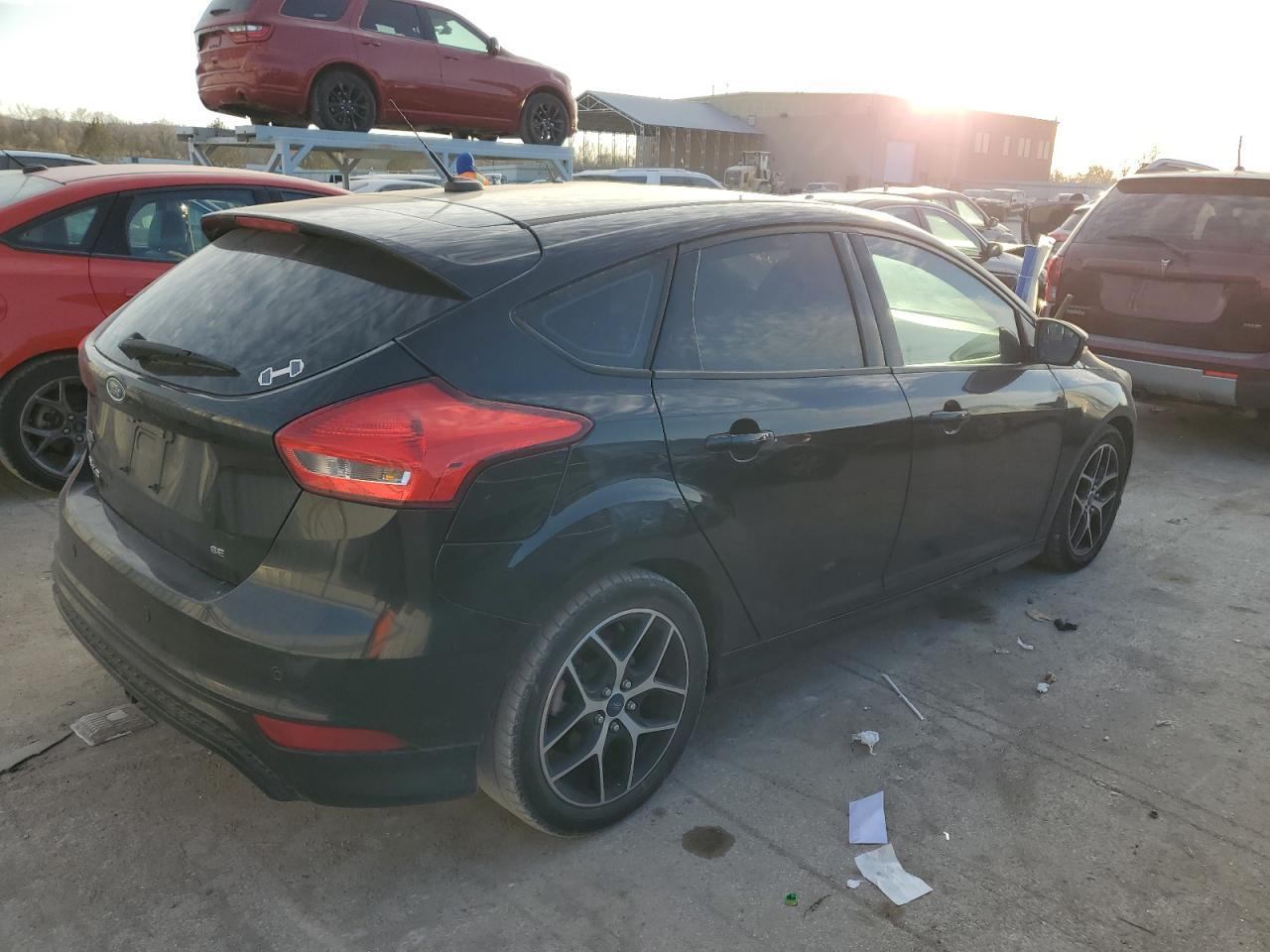 2015 Ford Focus Se - Фото 3