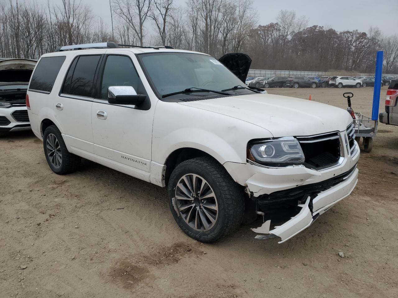2016 Lincoln Navigator Select - Фото 4