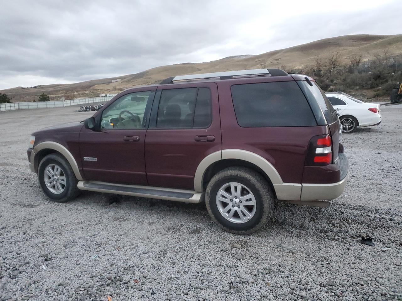 2006 Ford Explorer Eddie Bauer - Фото 2