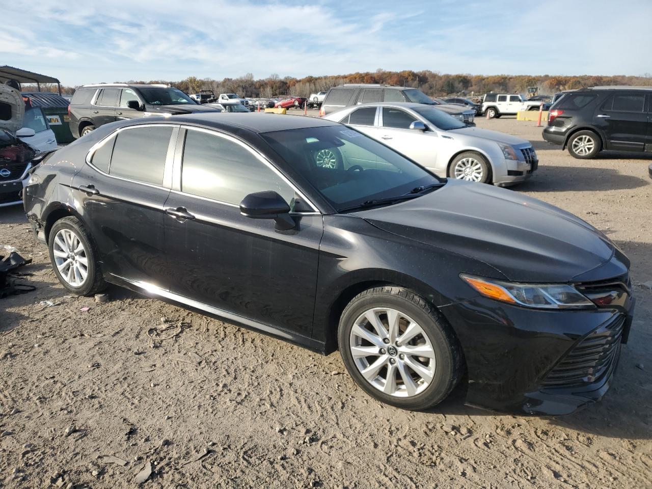2018 Toyota Camry L - Image 4