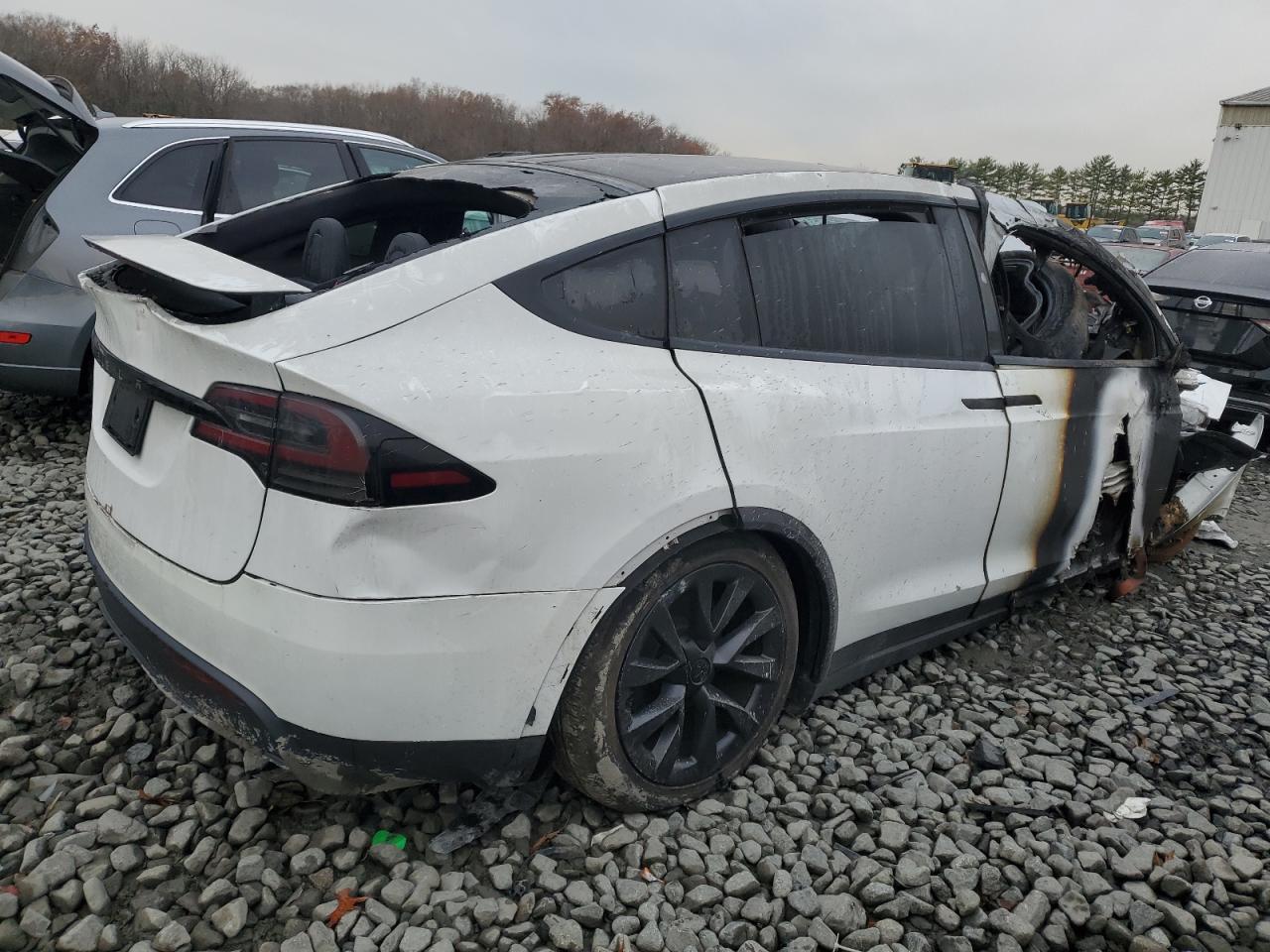2023 Tesla Model X - Image 3