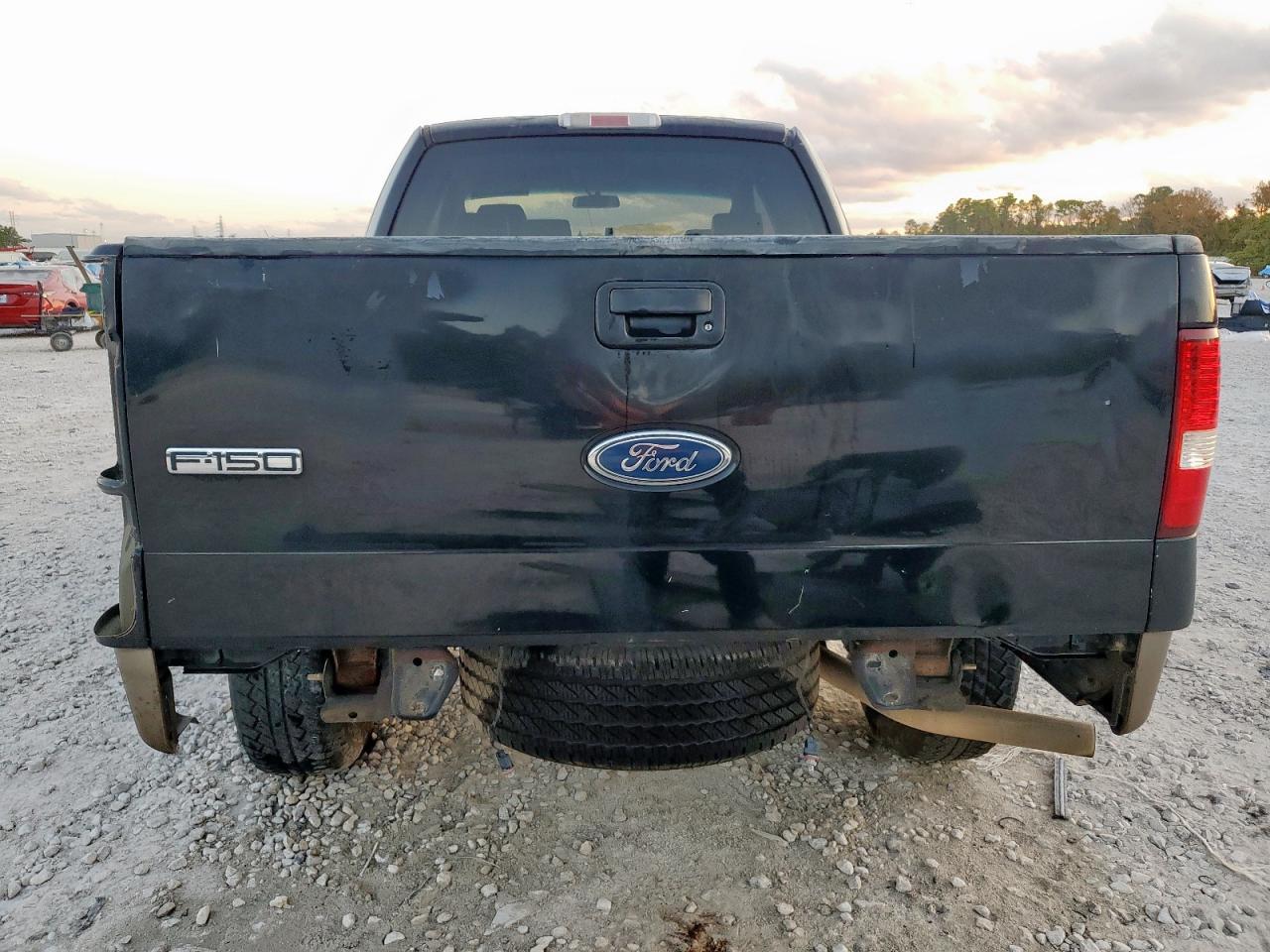2004 Ford F150 - Фото 6