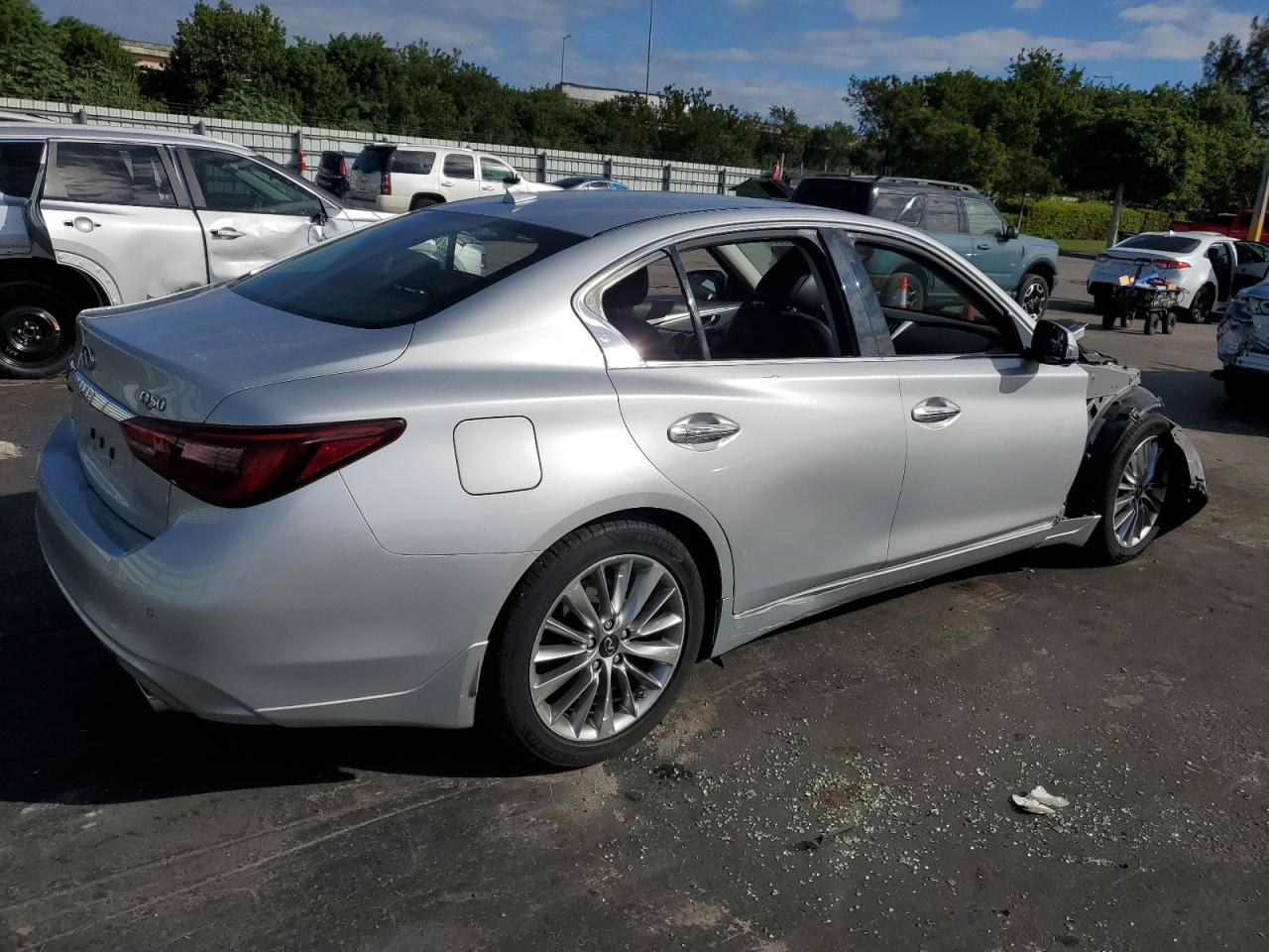 2020 Infiniti Q50 Pure - Фото 3