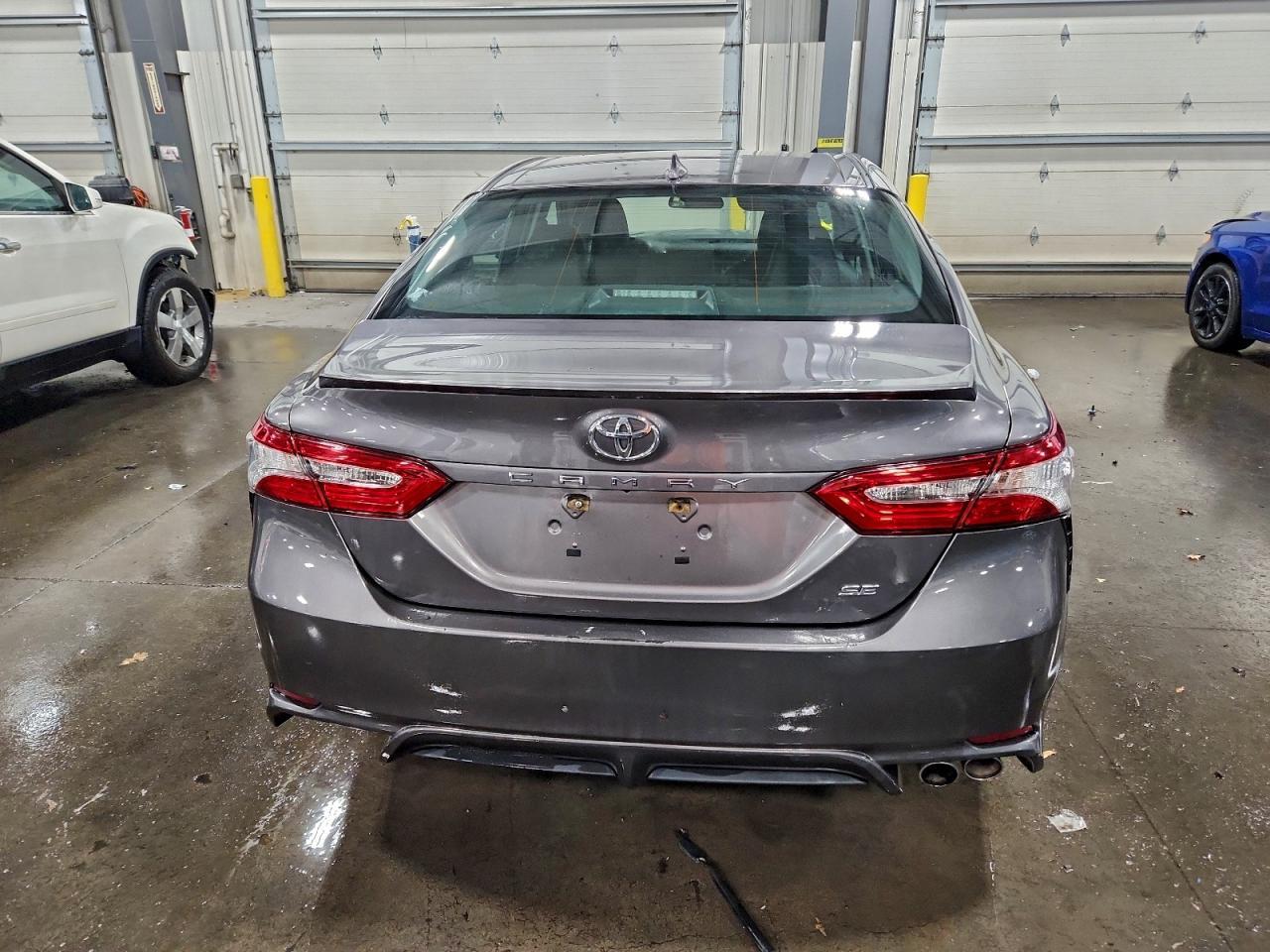2020 Toyota Camry Se - Image 6