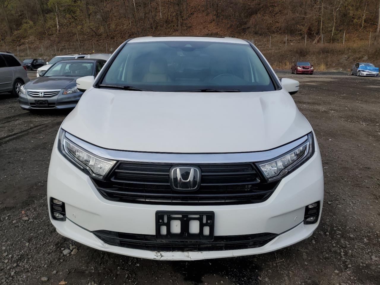 2024 Honda Odyssey Touring - Фото 5