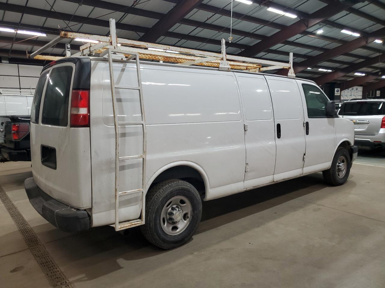 2019 Chevrolet Express G2500 - Image 3