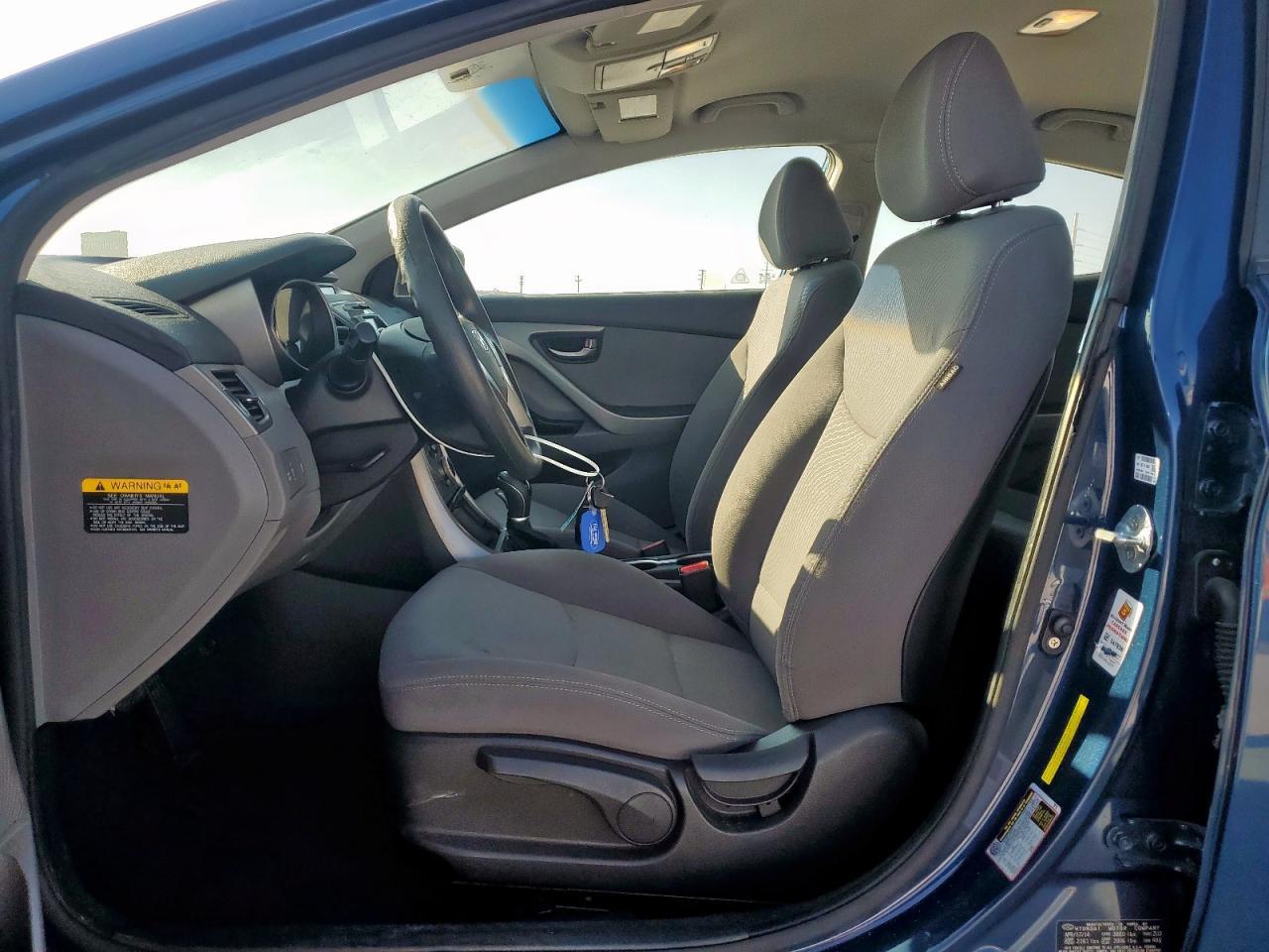 2014 Hyundai Elantra Se - Image 7