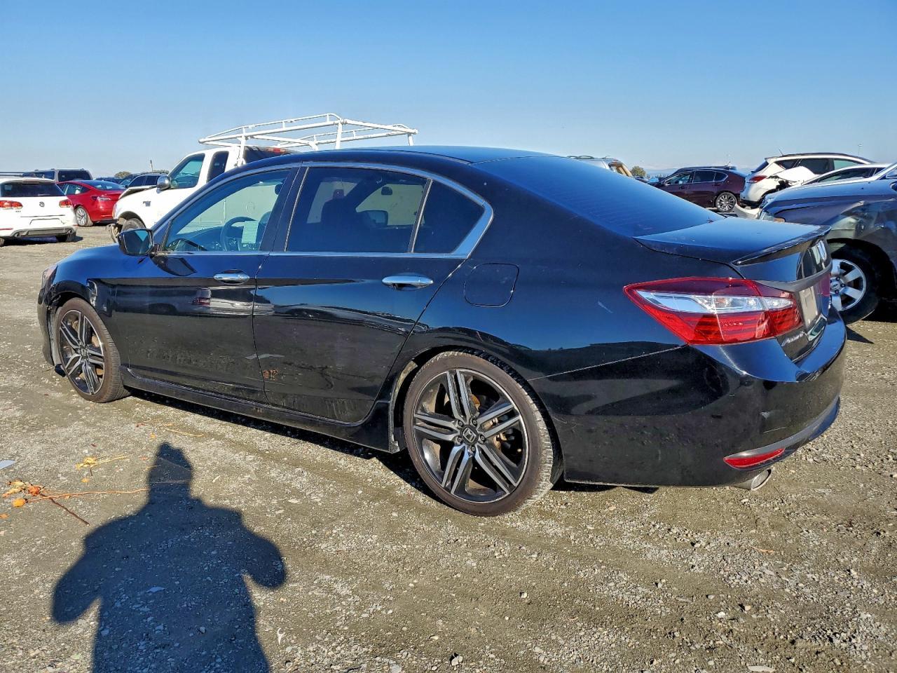 2017 Honda Accord Sport Special Edition - Фото 2