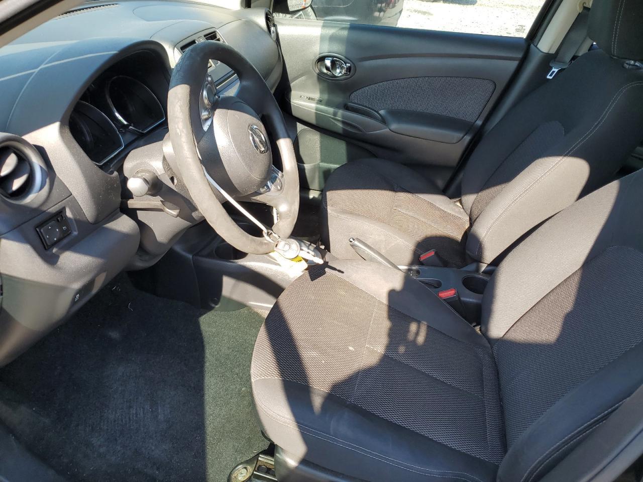 2014 Nissan Versa S - Фото 7