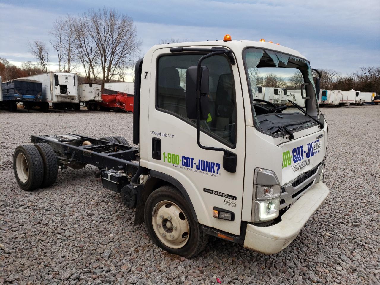 2025 Isuzu Npr Hd Truck Cab And Chassis - Image 4
