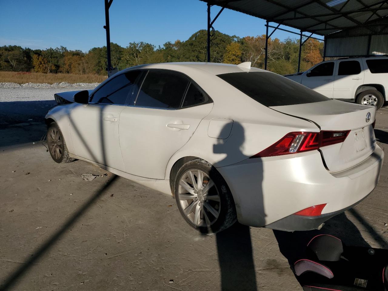 2016 Lexus Is 200T - Image 2