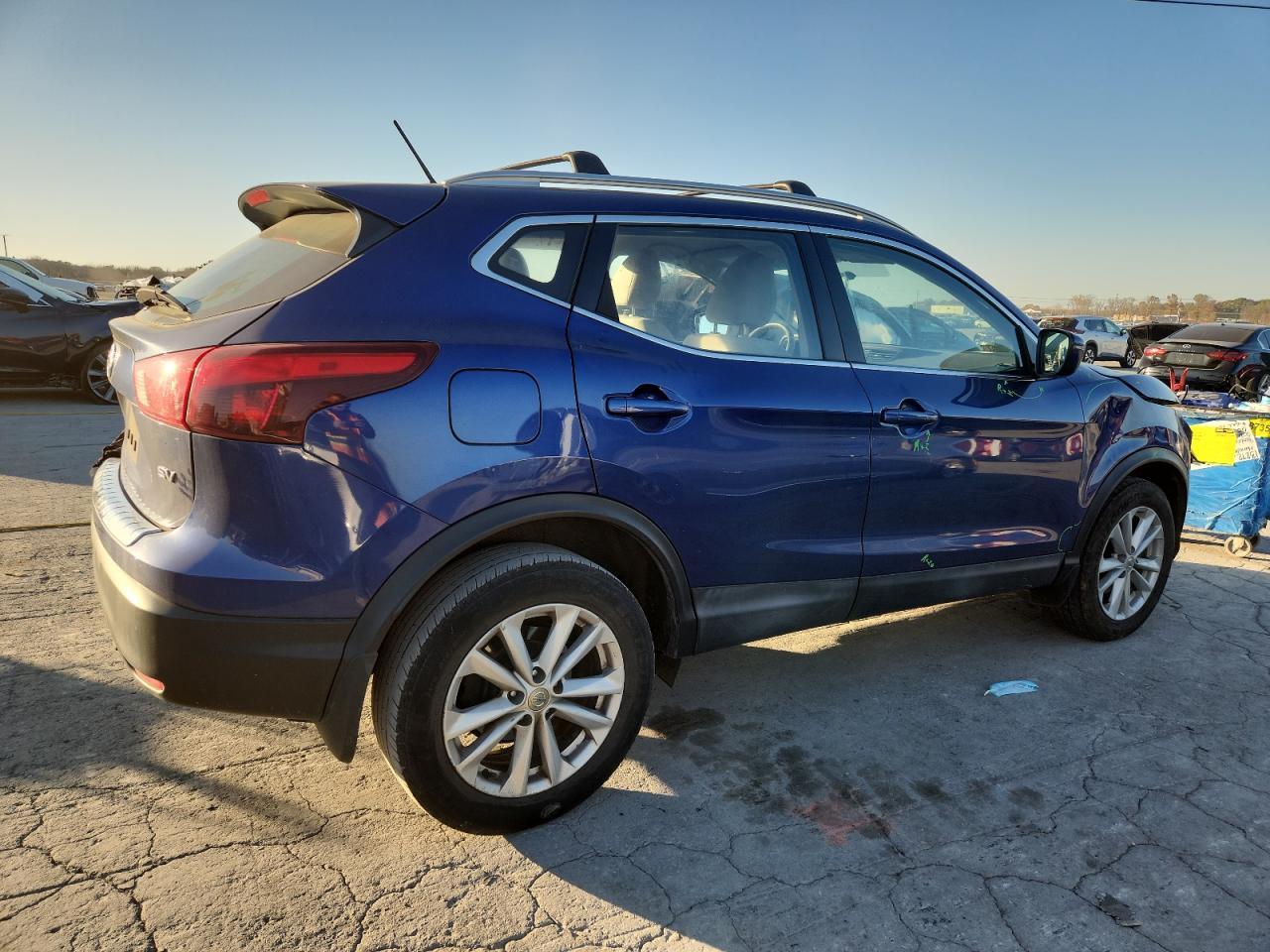 2017 Nissan Rogue Sport S - Фото 3