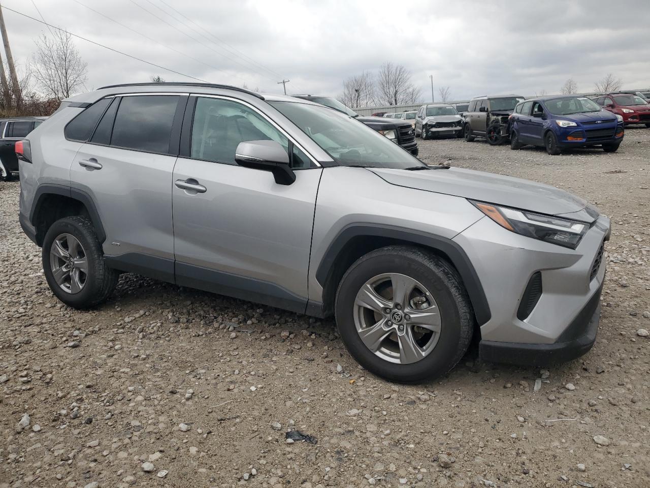 2024 Toyota Rav4 Xle - Image 4