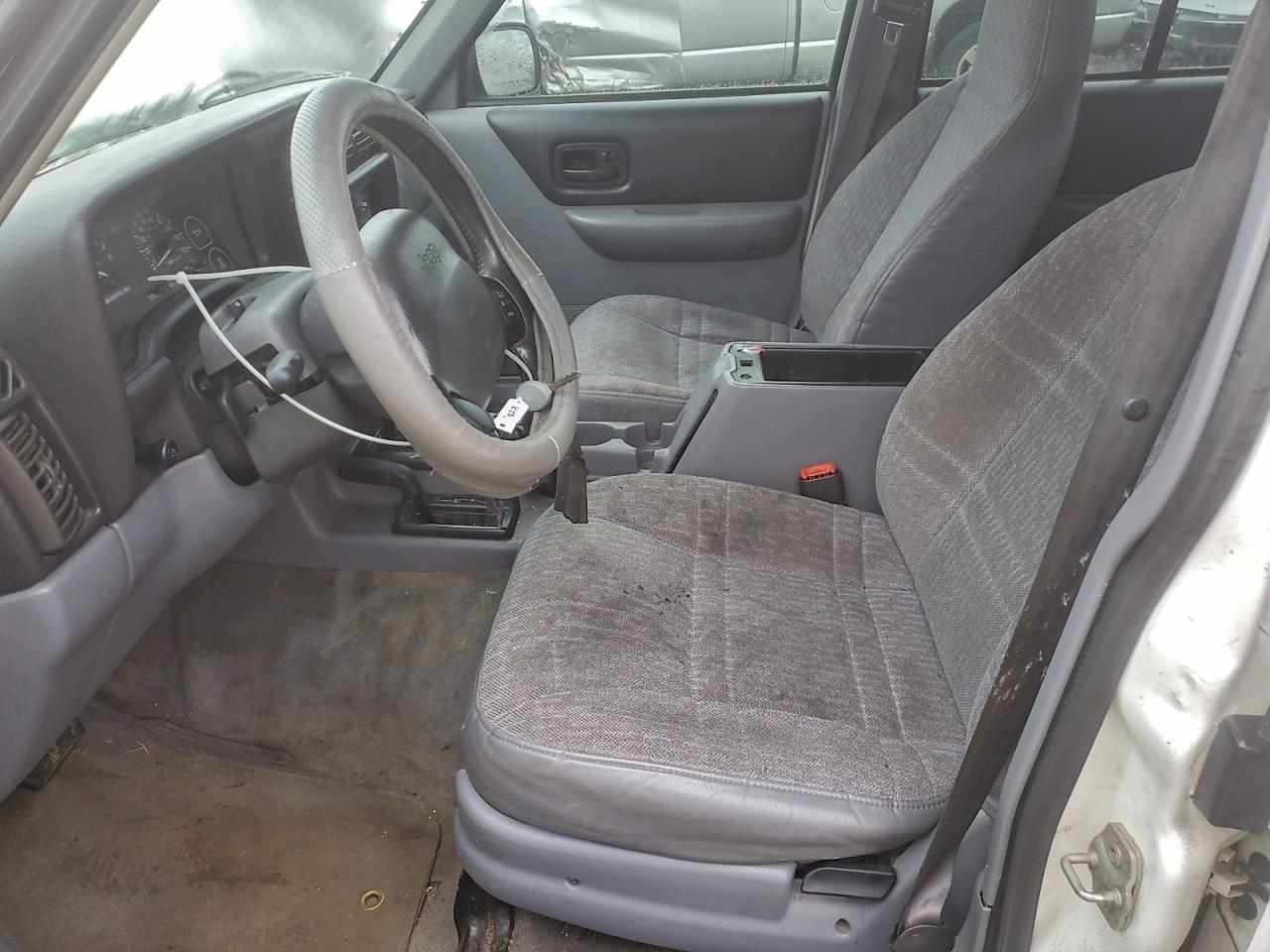 1998 Jeep Cherokee Se - Image 7