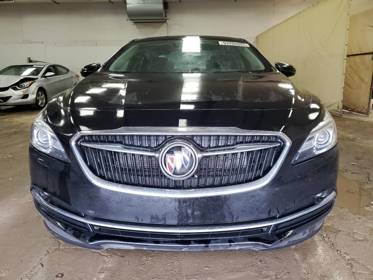 2017 Buick Lacrosse Essence - Фото 5