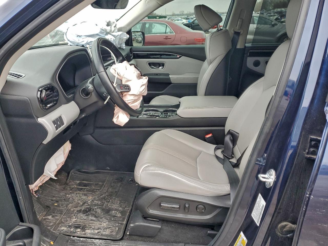 2023 Honda Pilot Touring - Фото 7