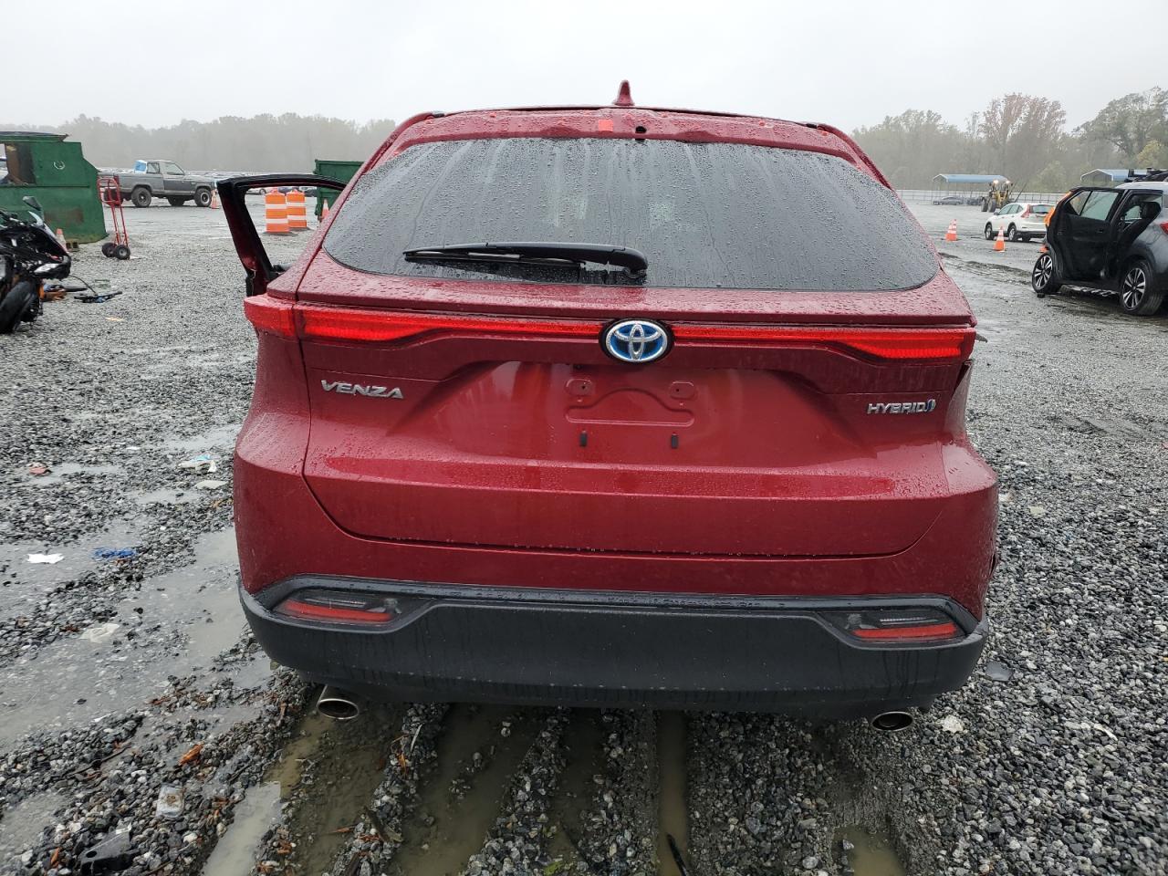 2021 Toyota Venza Le - Image 6