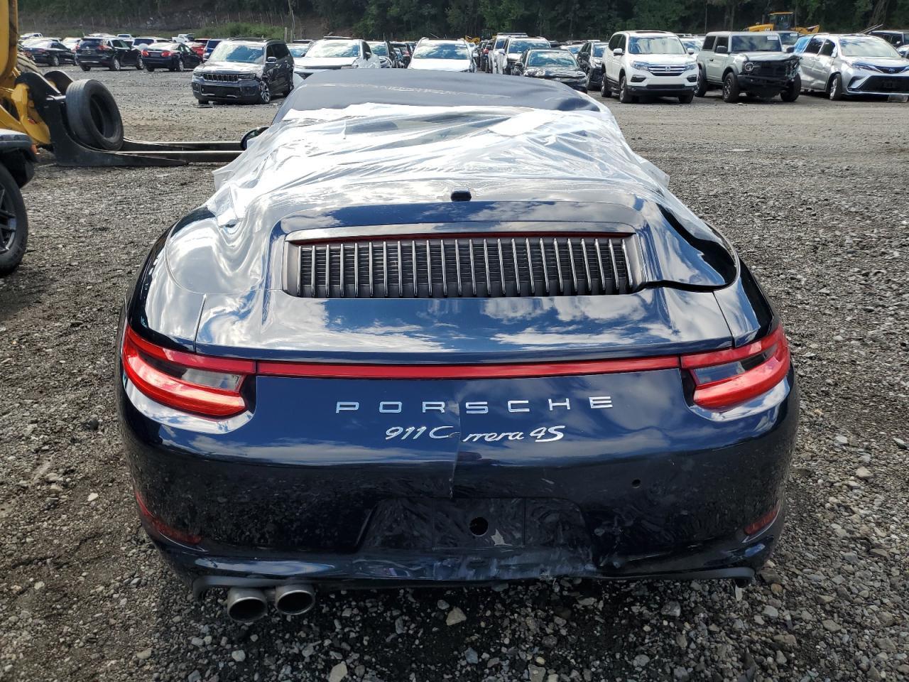 2018 Porsche 911 Carrera S - Image 6
