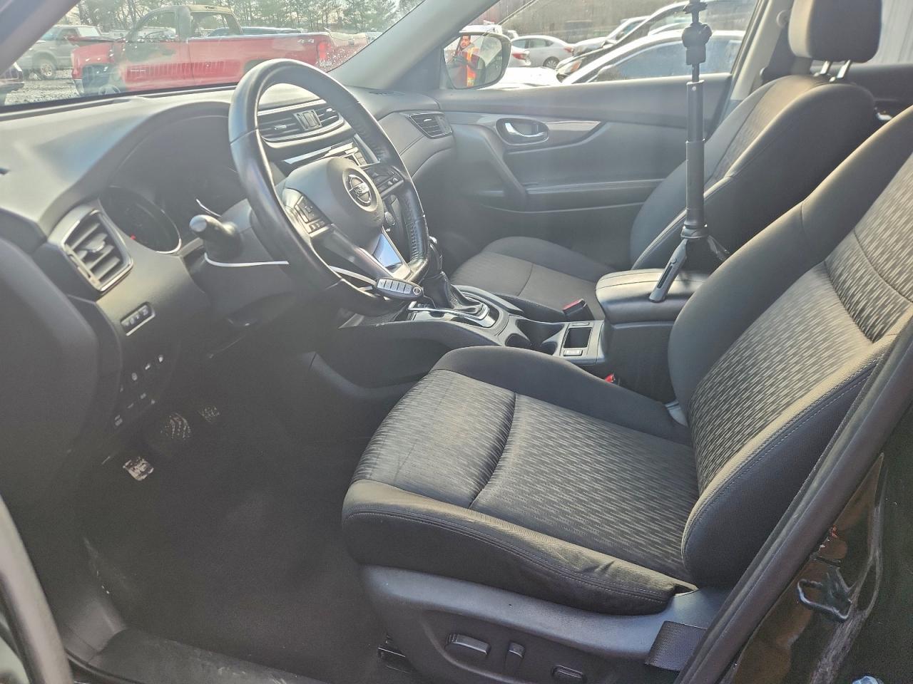 2020 Nissan Rogue S - Фото 7