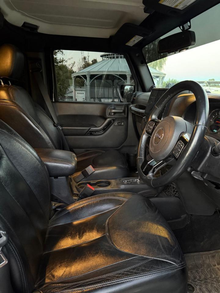 2014 Jeep Wrangler Unlimited Sahara - Фото 5