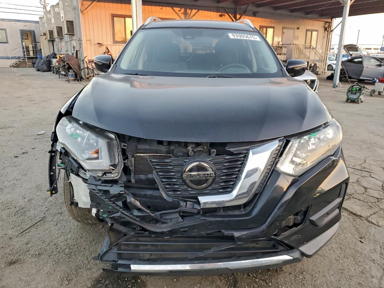 2020 Nissan Rogue S - Фото 5