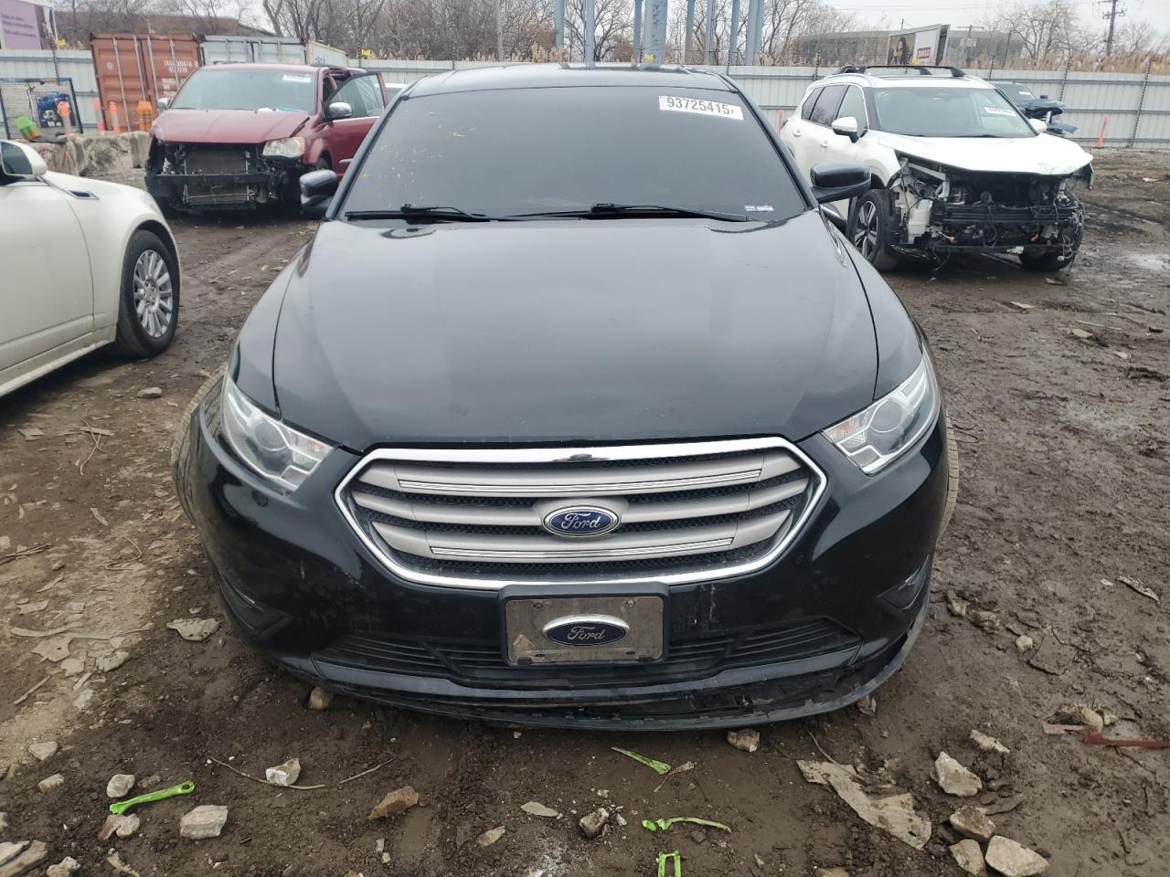 2017 Ford Taurus Sel - Image 5