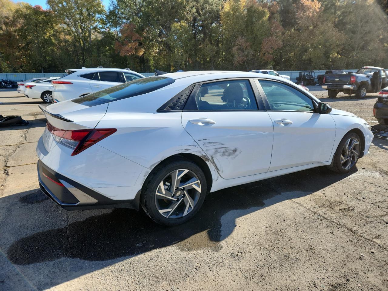 2025 Hyundai Elantra Sel Sport - Фото 3