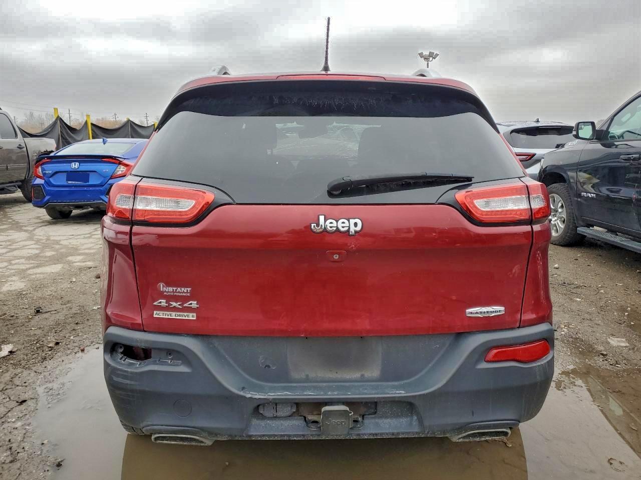 2015 Jeep Cherokee Latitude - Фото 6