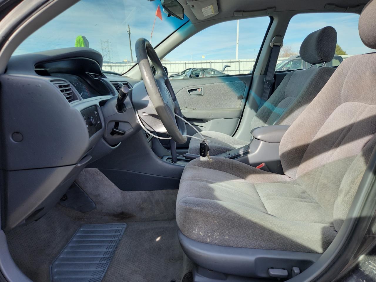2000 Toyota Camry Ce - Фото 7