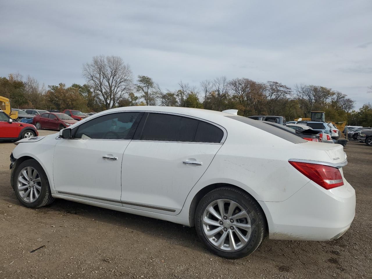 2016 Buick Lacrosse - Фото 2