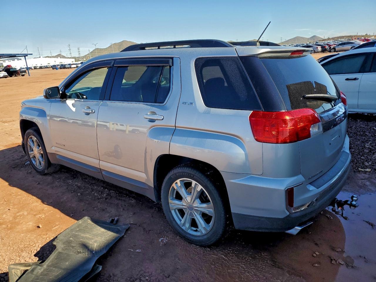 2017 GMC Terrain Sle - Image 2