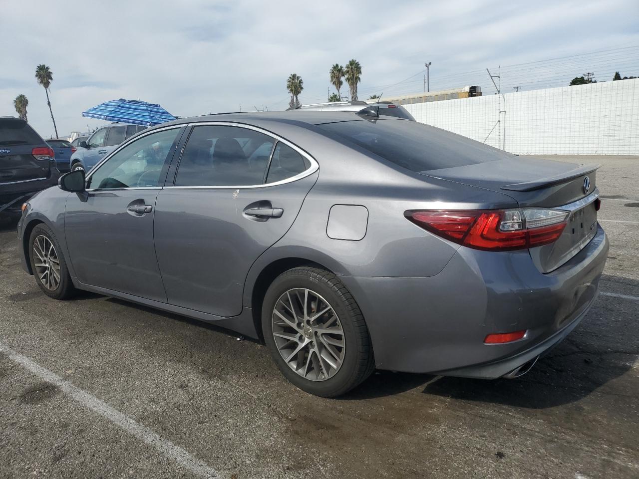 2016 Lexus Es 350 - Фото 2