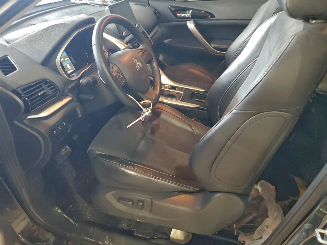 2023 Mitsubishi Eclipse Cross Se - Фото 7