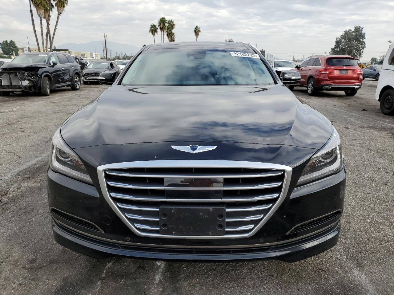 2015 Hyundai Genesis 3.8L - Фото 5