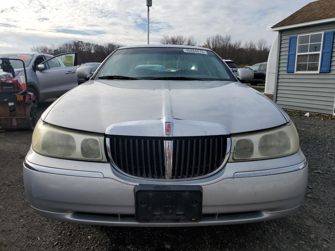 2001 Lincoln Town Car Signature - Фото 5