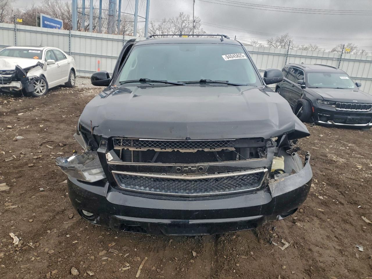 2014 Chevrolet Suburban K1500 Lt - Image 5