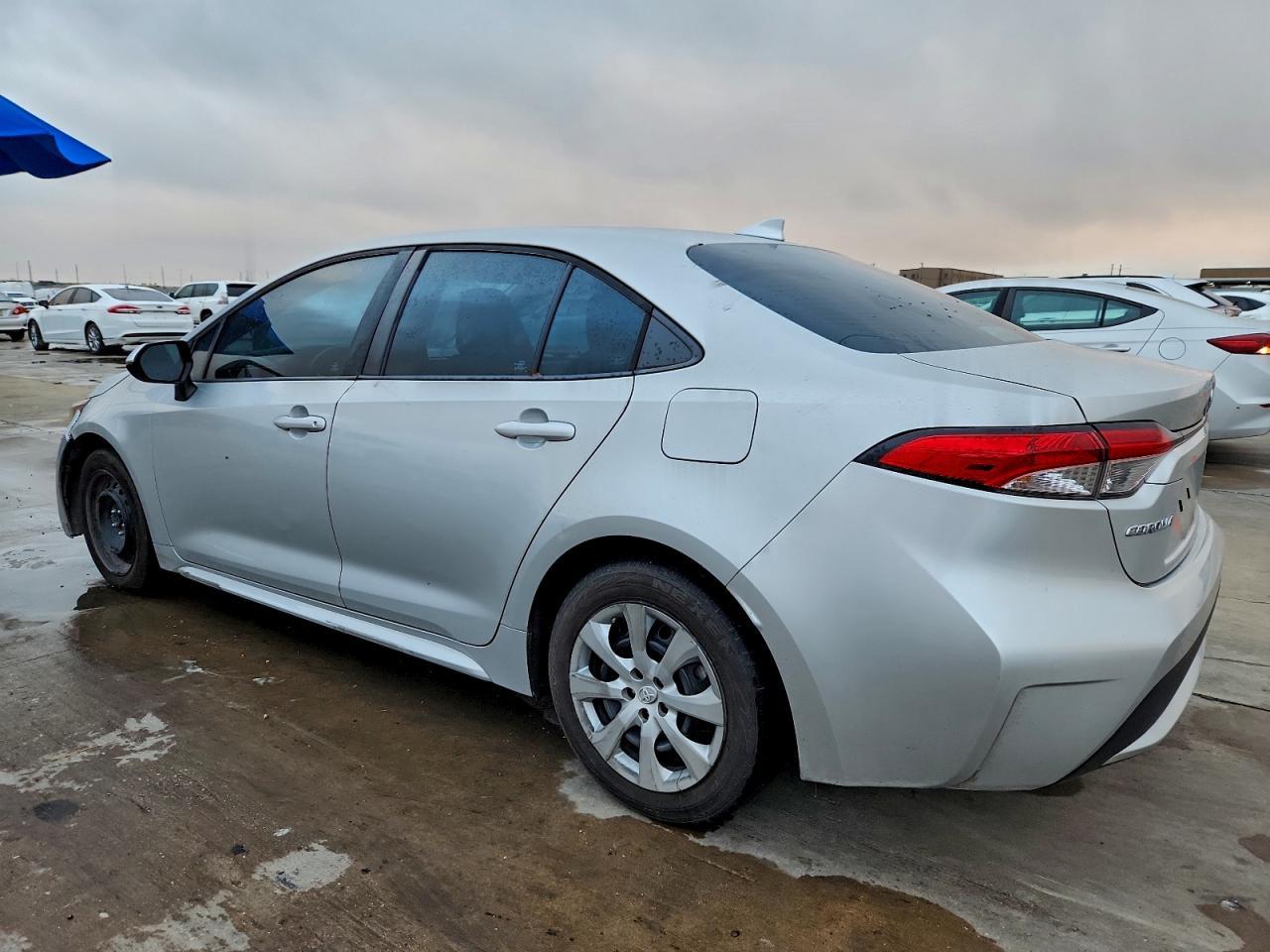 2020 Toyota Corolla Le - Image 2