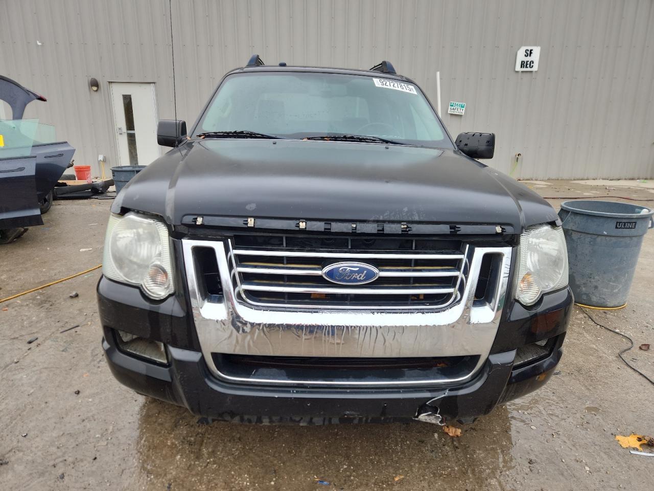 2007 Ford Explorer Sport Trac Limited - Image 5