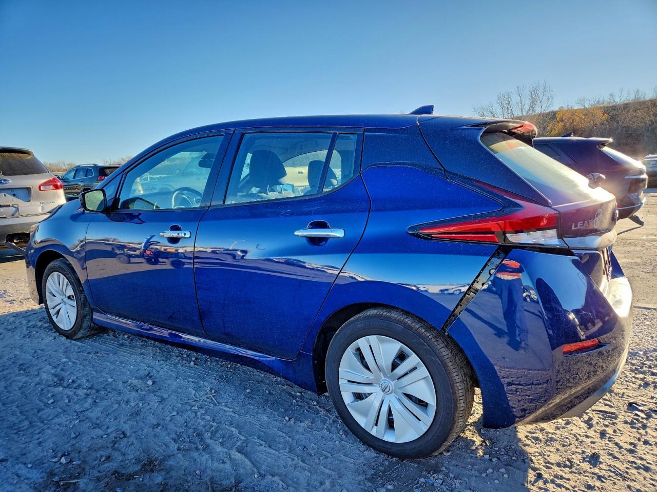 2025 Nissan Leaf S - Image 2