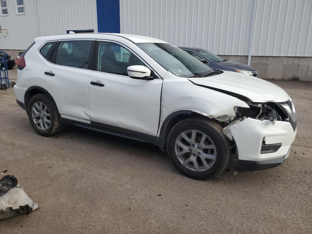 2018 Nissan Rogue S - Фото 4