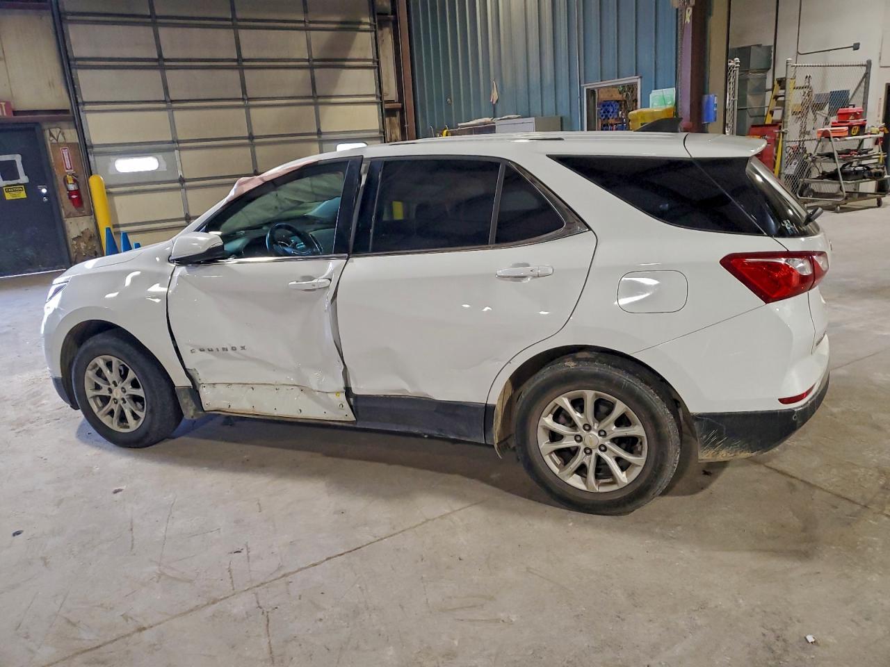 2018 Chevrolet Equinox Lt - Фото 2