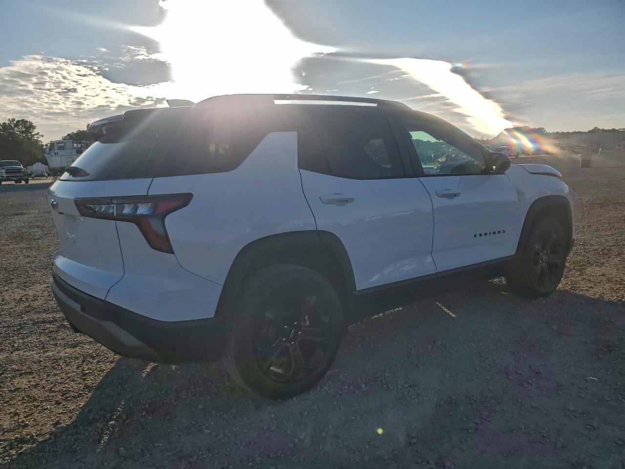 2025 Chevrolet Equinox Lt - Фото 3