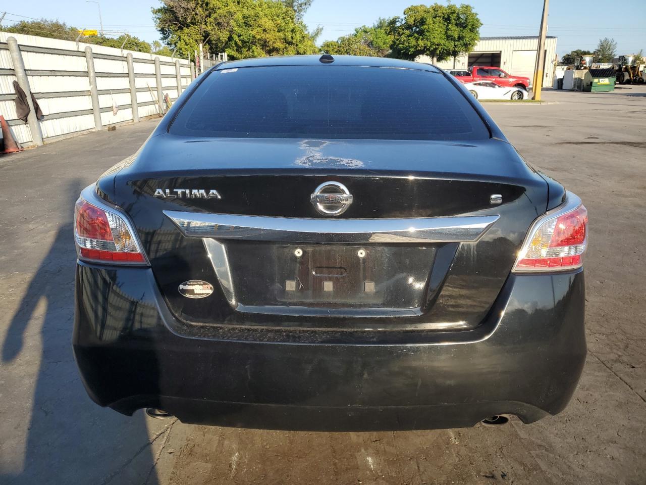 2015 Nissan Altima 2.5 - Фото 6