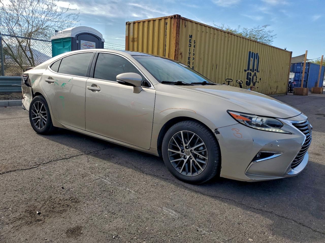 2016 Lexus Es 350 - Image 4